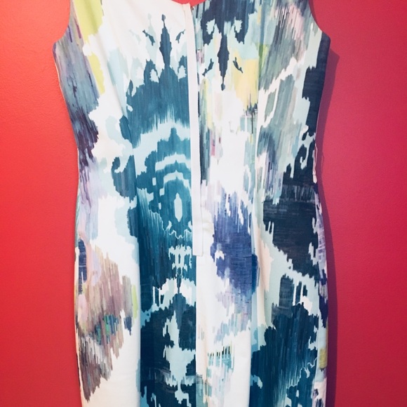 Dress 👗 - Picture 2 of 4